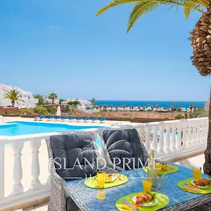  Apartment Seaviews 2x Bedroom In Club Complex Sc141 Spain